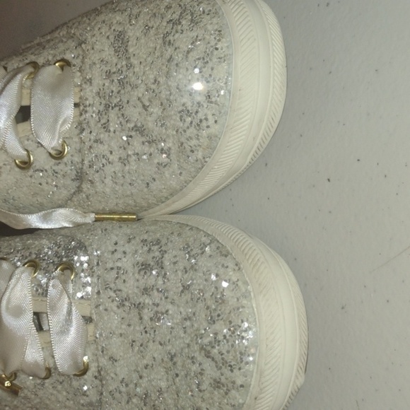 KEDS x Kate Spade Glitter Sneaker, Size 6.5 - Picture 12 of 12